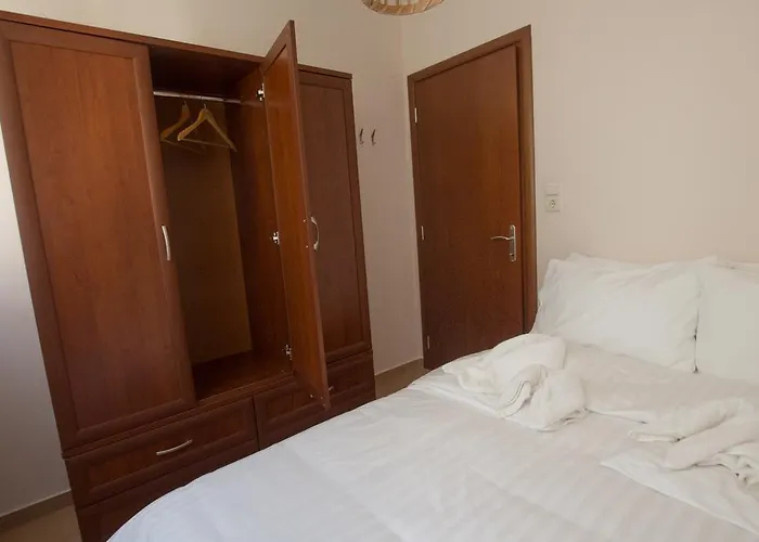 Giorgio Deluxe Kavala