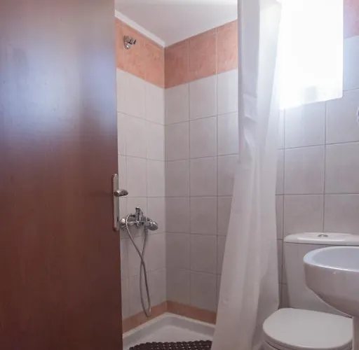 Giorgio Deluxe * Kavala